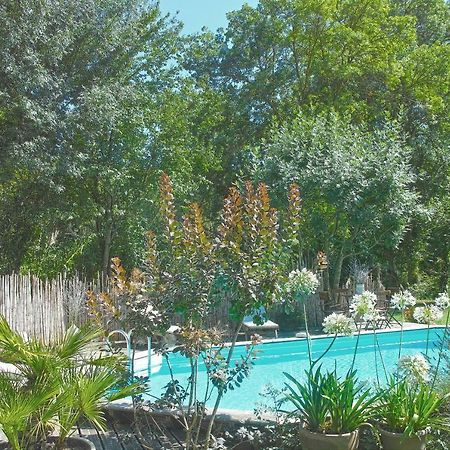 Bed and Breakfast Le Moulin De Picaud Grans Exterior foto