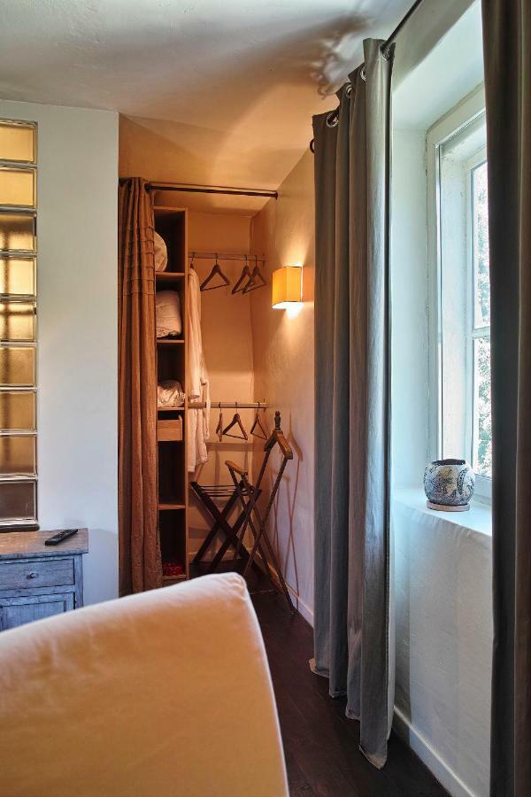 Bed and Breakfast Le Moulin De Picaud Grans Exterior foto